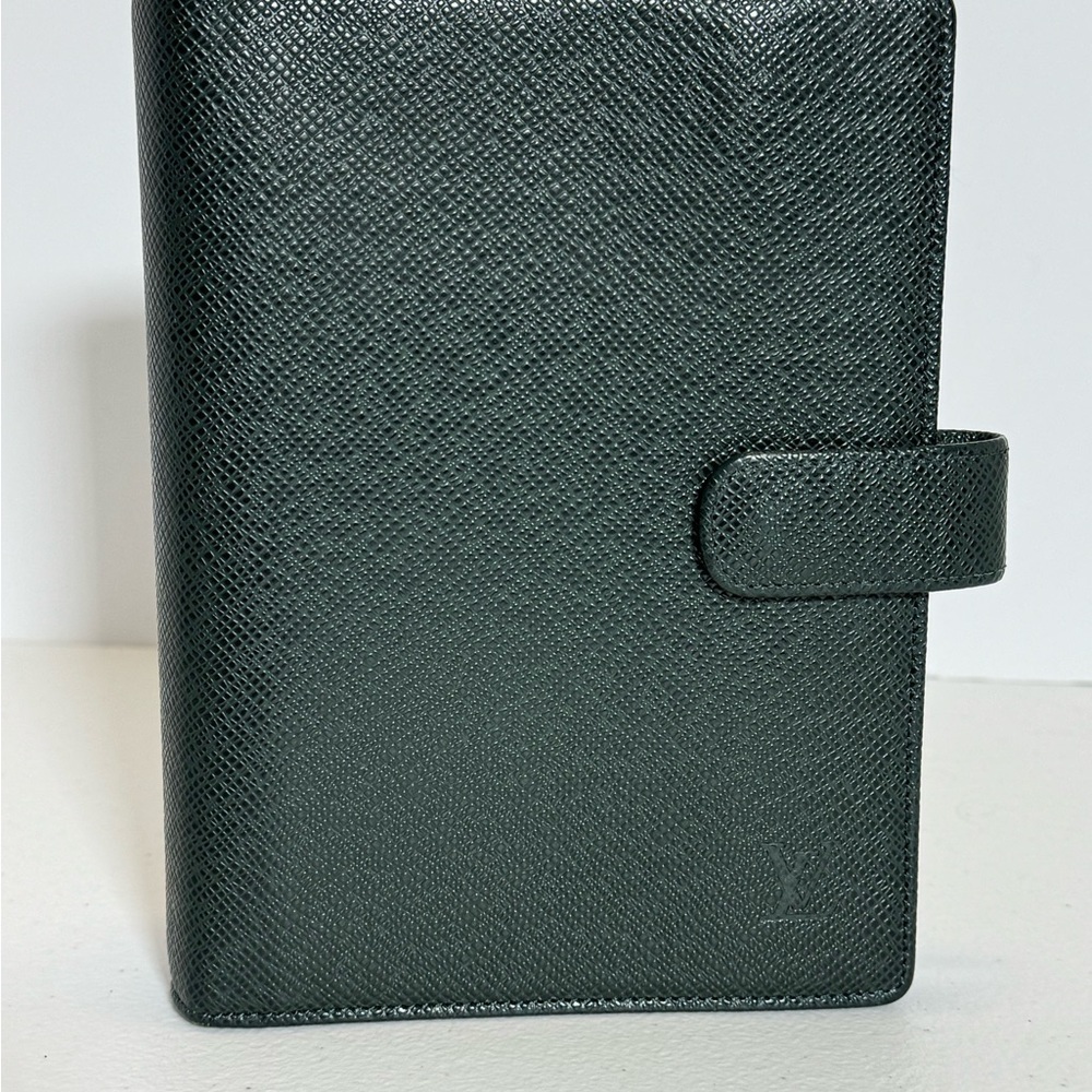 AUTHENTIC Louis Vuitton Dark Green Tyga Leather Organizer